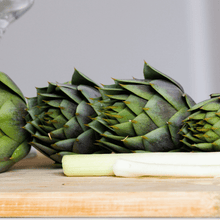 Carica l'immagine nel visualizzatore di Gallery, Mezzelune a Mano con Carciofi e Prezzemolo (€/etto) - Pastificio Buono