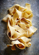 Carica l'immagine nel visualizzatore di Gallery, Pappardelle (€/etto) - Pastificio Buono